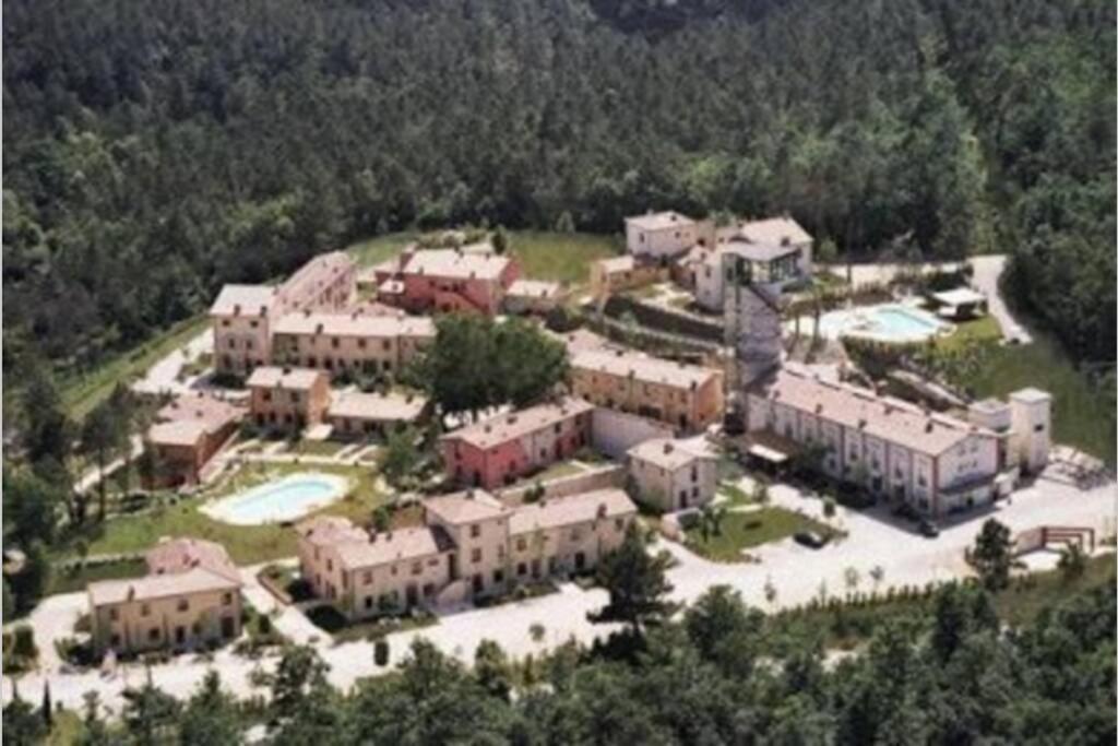 Casa Vacanze Nel Cuore Della Toscana Castagno  Eksteriør bilde